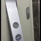 مروش استعمال خفيف مع السماعه. وسطل كبير