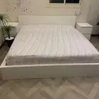 سرير ايكيا لون ابيض نفر ونص بدون مرتبه