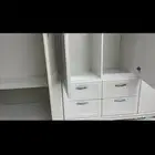 دولاب ملابس كبير