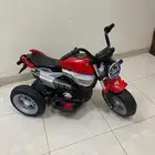 دباب اطفال مع الشاحن حقه