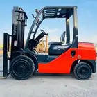 رافعه شوكيه فوركلفت سيزرلفت مان لفت بوبكات للايجار