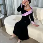 للبيع فستان