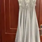 فساتين نظيفه وجديده للبيع