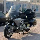 للبيع دراجه ناريه قولد ونيج هوندا 2013