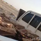 للبيع صندوق هايلكس