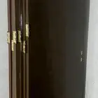 أبواب خشب  شبه جديدة