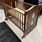 سرير اطفال الى عمر 5 سنوات