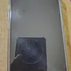 ايفون 15 بروو نظيف جدا استخدام خفيف بطاريه 91 وذاكره 128 م