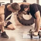 مدرب لياقة شخصي