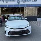 تويتا كامري LE بنزين موديل 2025 سعودي