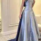 فستان جديد مالبس ولا مره سعره 200
