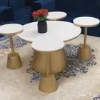 طاولة