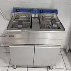 معدات أغراض مطعم قلاية بطاطس حوضين طاوله ستاند ستيل