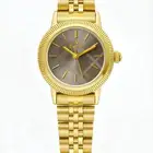 ساعة نسائية ماركة إي رد باللون الذهبي. بتصميم دائري شكل بر