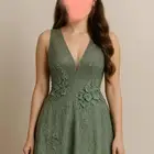 فستان فخم وناعم للبيع المقاس (M)