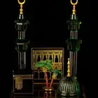 مجسم الكعبة مع قبة الروضة والنخل