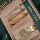 ساعه مع أسواره