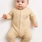 ملابس أطفال