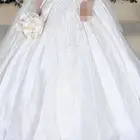 فستان زفاف