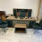 مكتب اخضر و جملي بيج جلد طقم فخم مكتب موظفين طاولة اجتماع