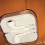 سماعة الايفون 