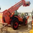 رافعه شوكيه تلسكوبيه للايجار اليومي والشهري