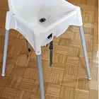 كرسي طعام أطفال