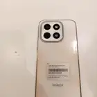 جوال هواوي النوع HONOR بكرتونه وشاحنه  القيقاء 256 .