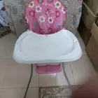 كرسي طعام للأطفال