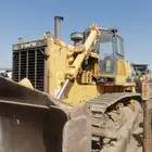 بلدوزر للبيع