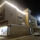 عماره تجاريه مع الشقق للبيع بالنعيريه