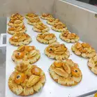 صواني معجنات وصحون ورق عنب للمناسبات