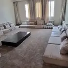 مجلس رجال نظيف مع الفرش جديد ودولاب تلفزيون