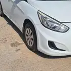 للبيع اكسنت 2015