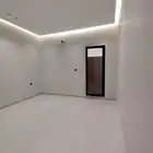 للبيع ملحق حي الصفا خمس وصاله مدخل خاص 540الف