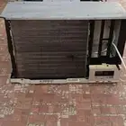 مكيف LG