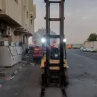 رافعه شوكية كتربيلر 2.5 طن