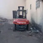 رافعه شوكيه تويتا 7 طن للبيع
