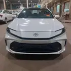 تويوتا كامري 2025 هايبرد LE