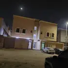 للاجار خمس غرف دور ثالث الضاحية الحي الثالث 1500شهري