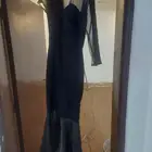 للبيع فساتين سعره لبس مره واحده فقط