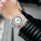 ساعة كاربون الرجالية بلون أبيض مميزة