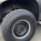 للبيع جنوط 8 مسمار وبوالين HD ((جنوط مع الكفرات فقط))