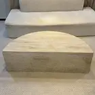 طاولة ر خام جديده استخدام شهر بس مع كنبه صغيره استخدام سنه