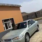كامري 2002 قراندي نضيفه بس البويه مشهب ف السياره من برا