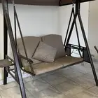 مرجيحه وطاولة خارجيه
