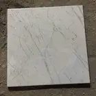 بلاط نص طبليه حوالي 20 كرتون مقاس 30في 30