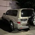 صالون لند كروزر