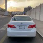 لكزس اي اس 2012