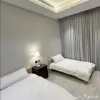 سريرين خشب ايكيا للبيع معرالماتريس